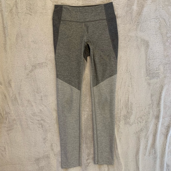 Outdoor Voices Tri-Tone Warmup Leggings in Dove Ash Gray - Picture 6 of 14